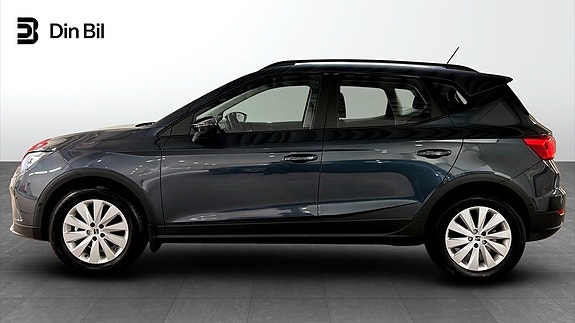 Seat Arona 2 of 5