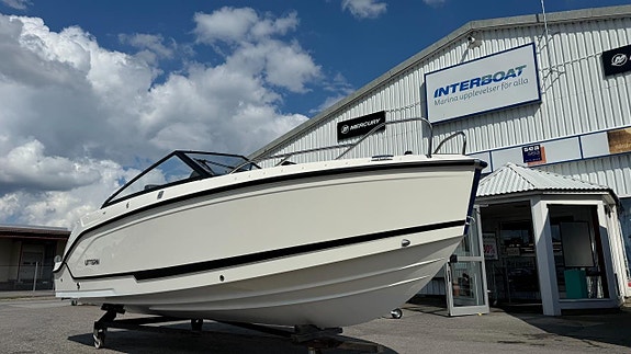 Ny Uttern T59 Mercury F115 - 2026 White Exclusive - Kampanj 3 of 7