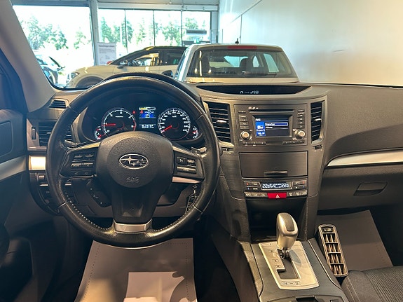 Subaru Outback 6 of 12