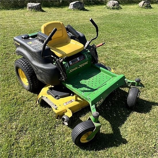 John Deere EZtrack  Z425 - Video 10 of 30