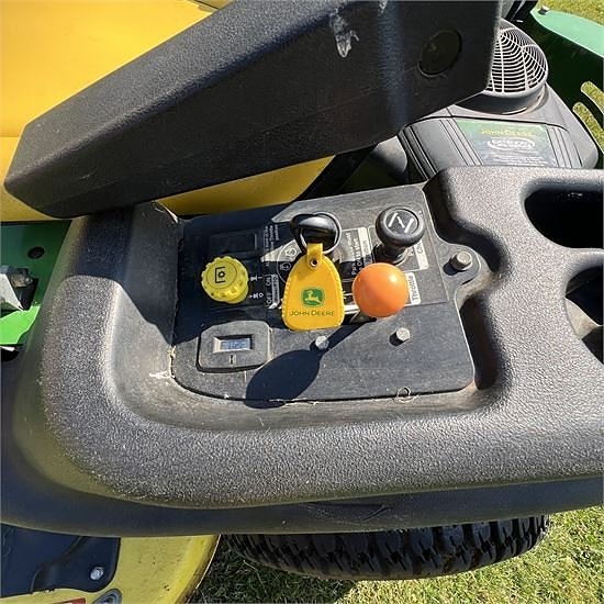 John Deere EZtrack  Z425 - Video 15 of 30