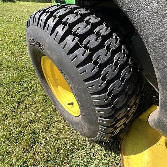John Deere EZtrack  Z425 - Video 24 of 30