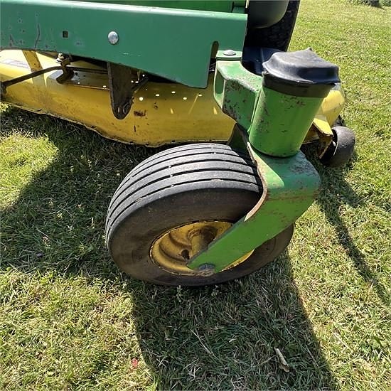 John Deere EZtrack  Z425 - Video 26 of 30