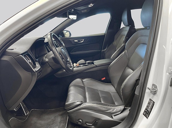Volvo V60 9 of 22