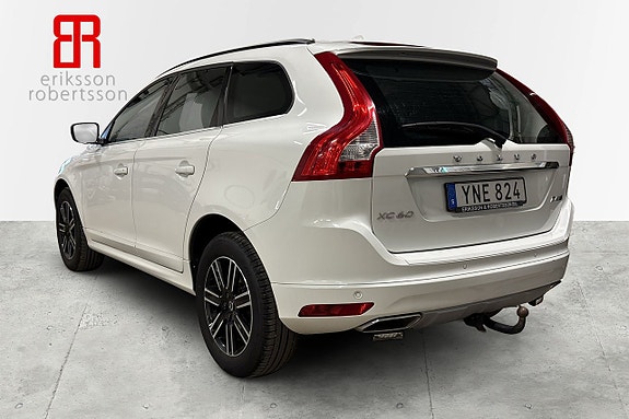 Volvo XC60 3 of 5
