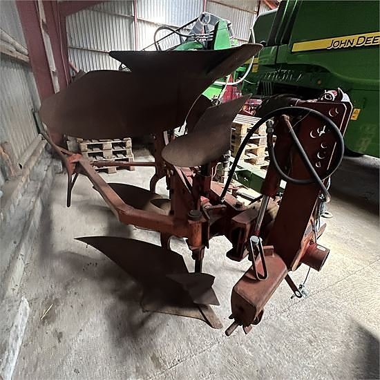 Kverneland 2 furet vendeplov / furrow reversible plow 3 of 12