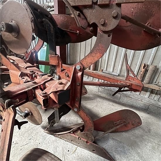 Kverneland 2 furet vendeplov / furrow reversible plow 7 of 12