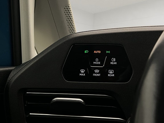 Volkswagen Caddy 14 of 30