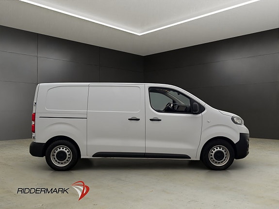 Peugeot e-Expert 2 of 5
