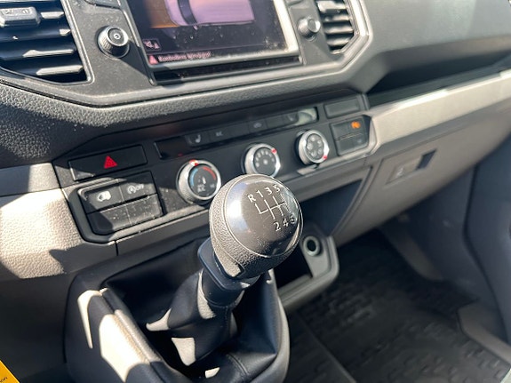 Volkswagen Crafter 12 of 21