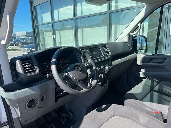 Volkswagen Crafter 9 of 21
