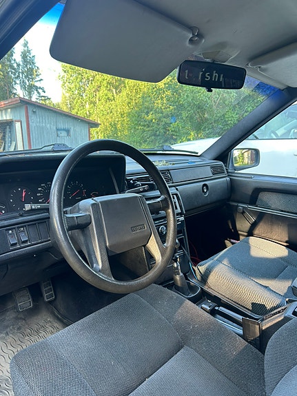 Volvo 740 4 of 4