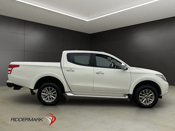 Mitsubishi L200 2 of 5