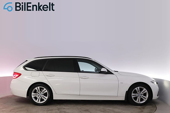 BMW 320d 2 of 5