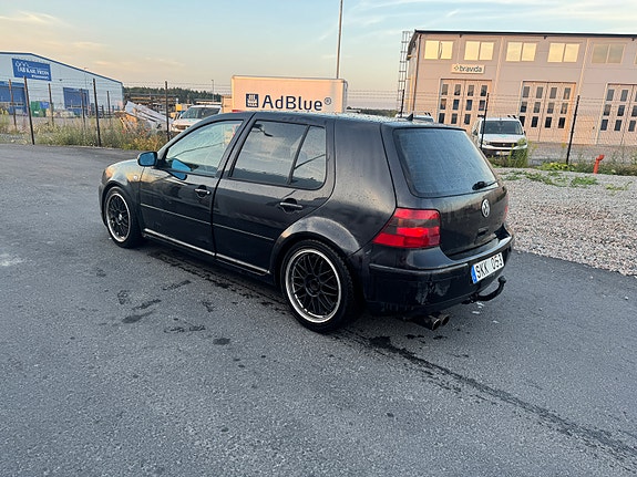 Volkswagen Golf IV 3 of 5