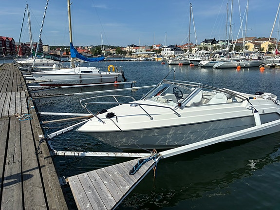 Ryds 550 DC i mycket bra skick med 125 hk Mercury