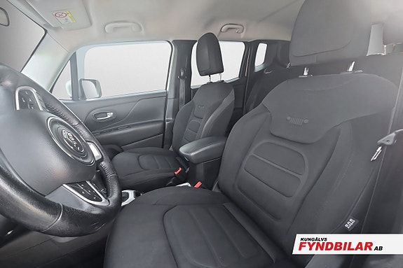 Jeep Renegade 8 of 9