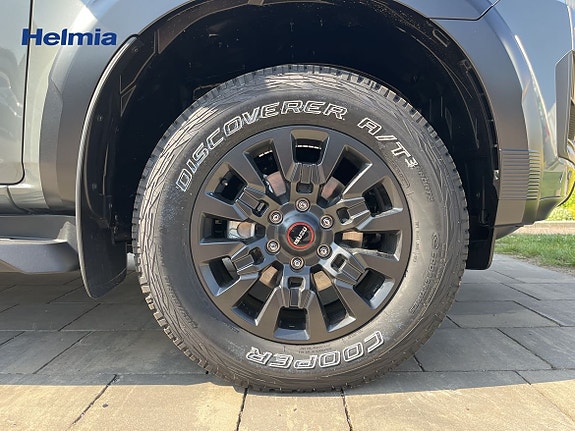 Isuzu D-max 16 of 16