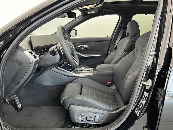 BMW M340i 5 of 5