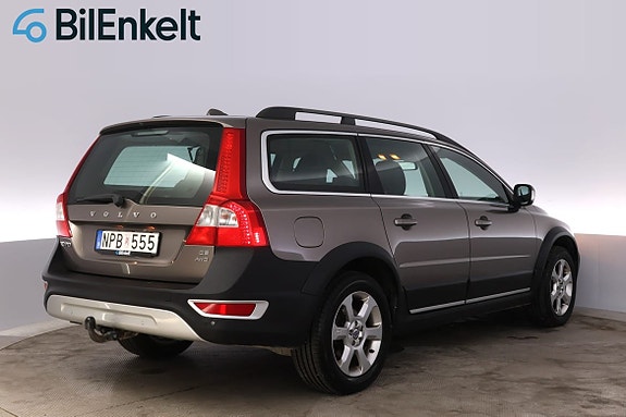 Volvo XC70 3 of 5