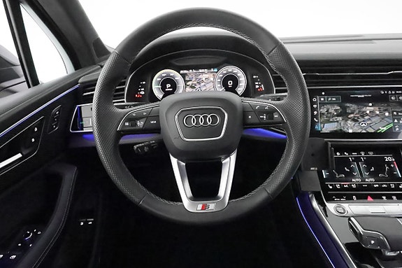 Audi Q7 20 of 30