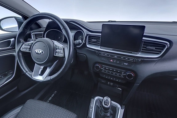 Kia Ceed 8 of 18