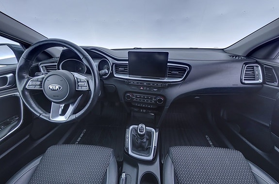 Kia Ceed 7 of 18
