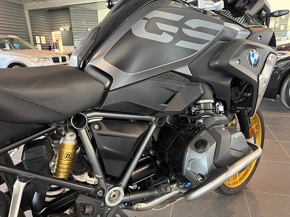 BMW R 1250 GS Triple Black Dynamik paket Välutrustad 11 of 11