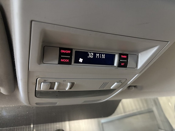 Volkswagen Transporter 15 of 19