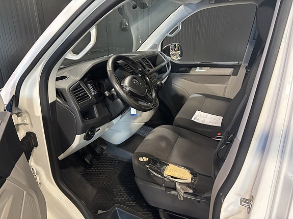 Volkswagen Transporter 7 of 19