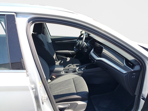 Skoda Octavia 11 of 15