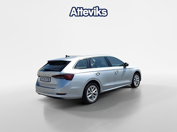 Skoda Octavia 3 of 5