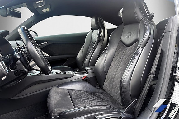 Audi TTS 10 of 12