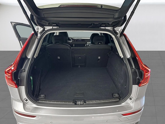 Volvo XC60 19 of 25