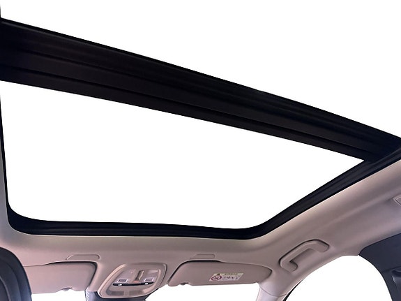 Volvo XC60 16 of 25