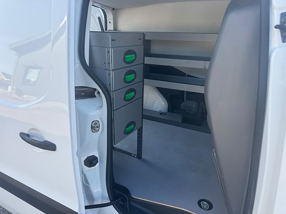 Peugeot Partner 12 of 15