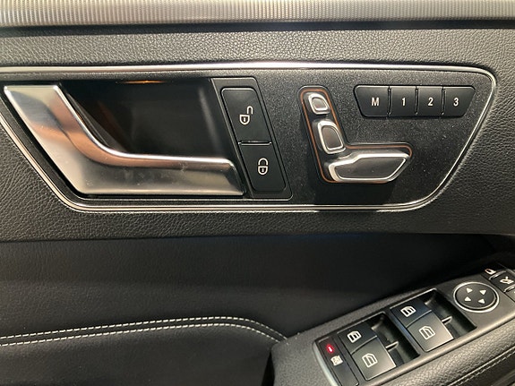 Mercedes-Benz E220 18 of 22
