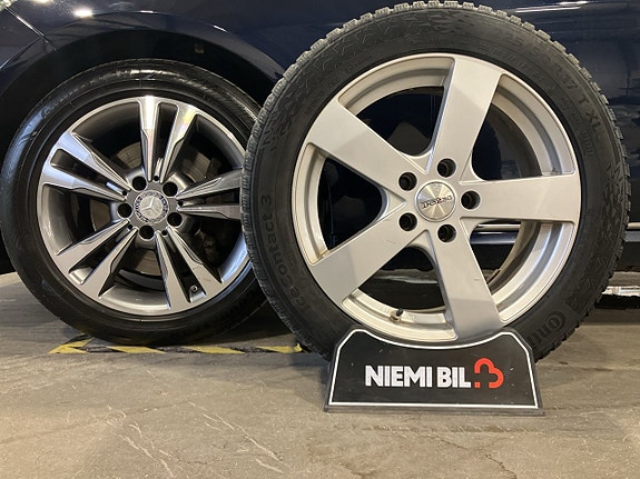 Mercedes-Benz E220 19 of 22