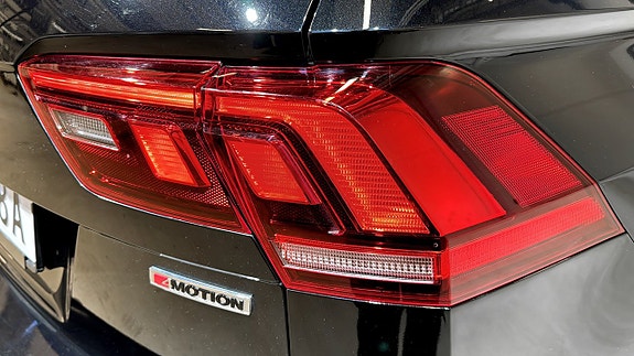 Volkswagen Tiguan 15 of 22