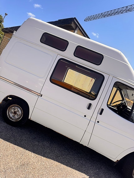 Ford Transit 2 of 5