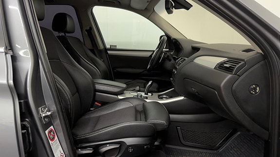 BMW X3 20 of 29
