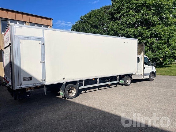 BE Trailer ekipage IVECO Daily V 35C17, 170hk 3 of 5