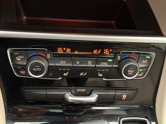 BMW 220d 22 of 29