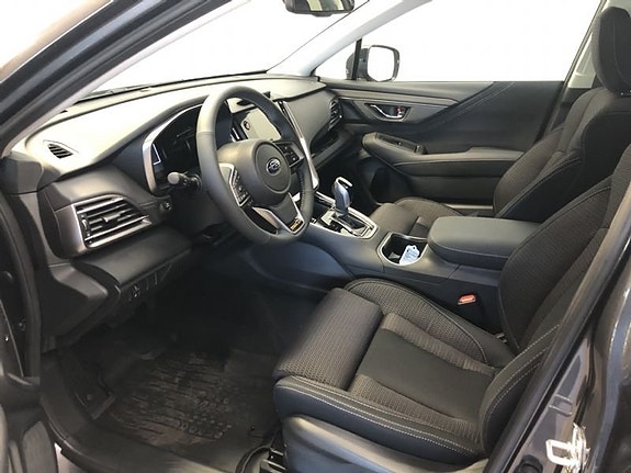 Subaru Outback 6 of 10