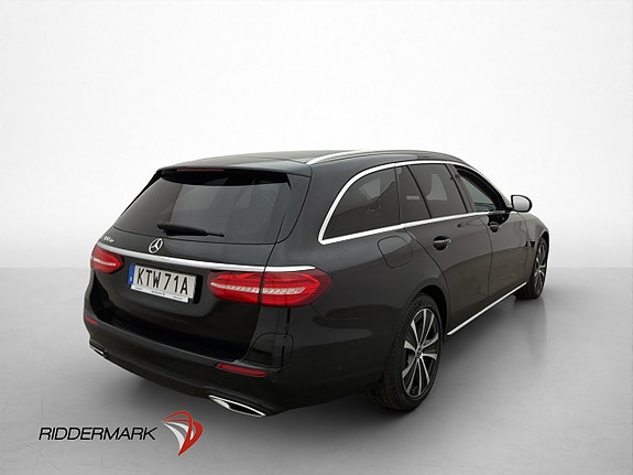 Mercedes-Benz E300 8 of 30