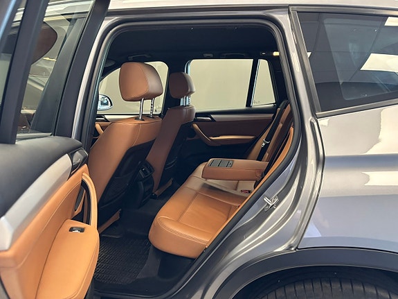 BMW X3 11 of 18