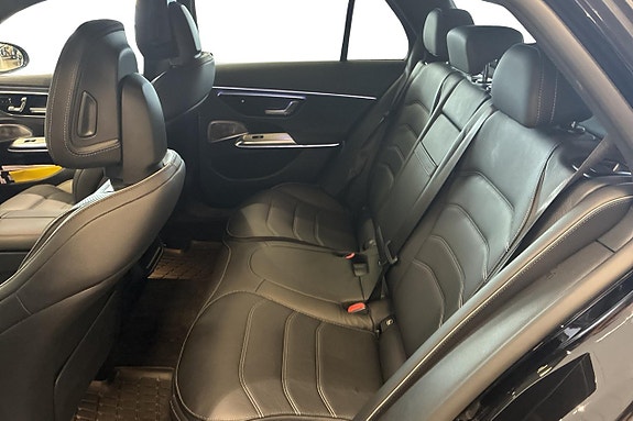 Mercedes-Benz E300 de 9 of 13