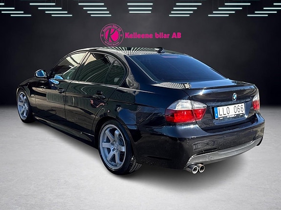 BMW 325d 9 of 27