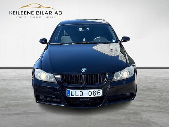 BMW 325d 4 of 27