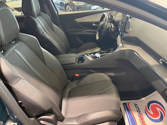 Peugeot 5008 5 of 5